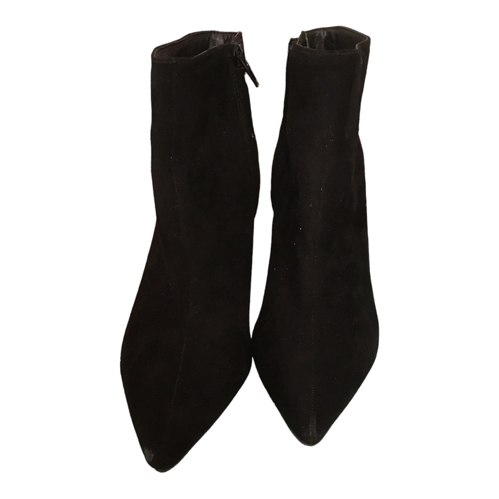 Black booties size 7/5